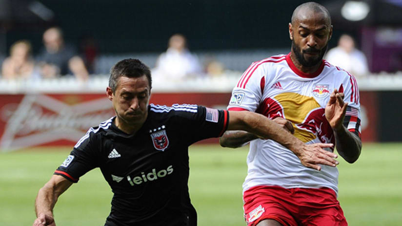 Davy Arnaud vs. Thierry Henry - 2014