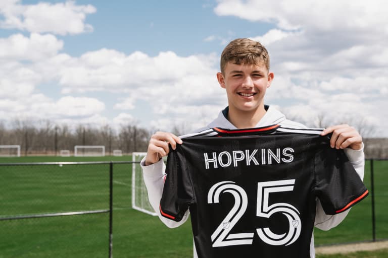 Hopkins Jackson_Signing_4.12.2022_AB_DSC08652