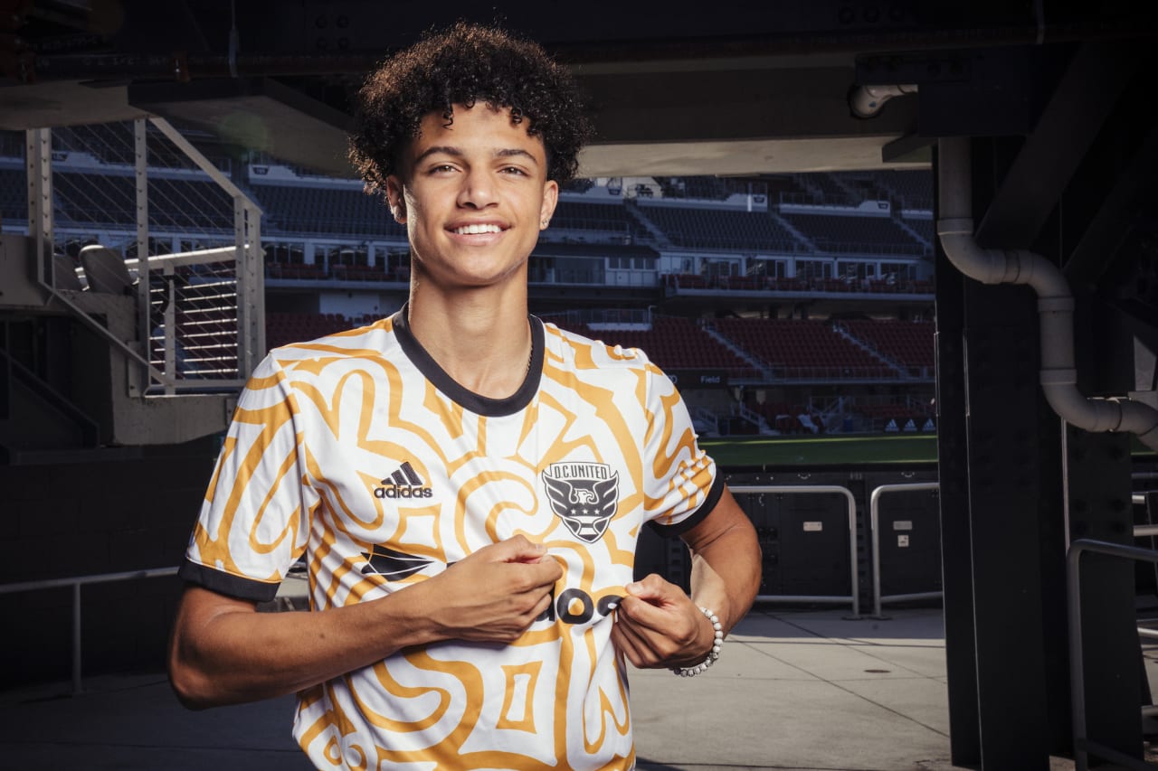 Paredes Kevin_KCCtop_08.11.2021_XD_7R30793