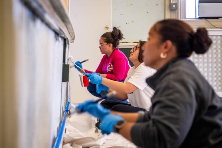 HouseofRuthRoomRfresh_12.13.2023_HW-11