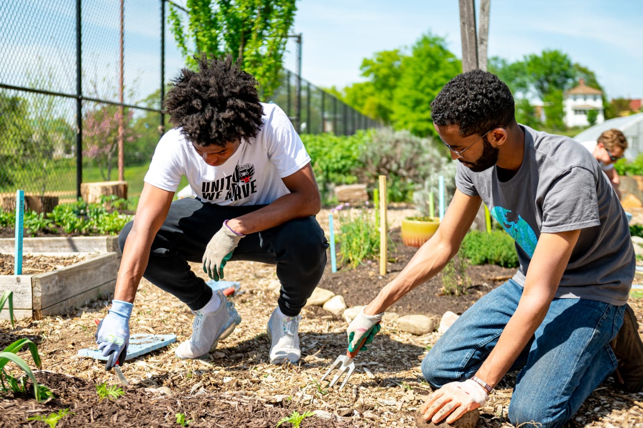 Kristian Fletcher | United We Serve | City Blossoms | April 2023